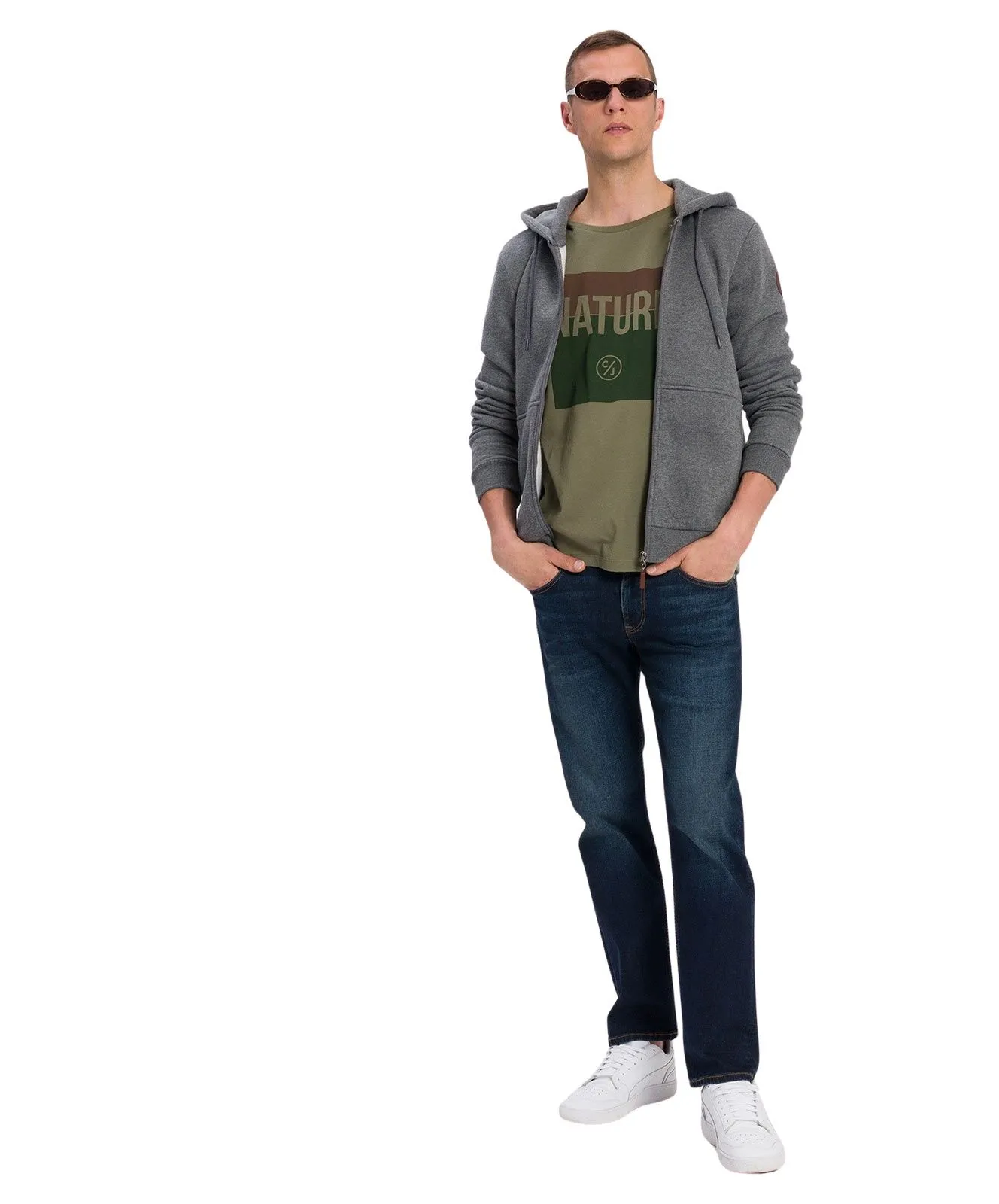 Cross Jeans Antonio im Relaxed Fit in marineblau