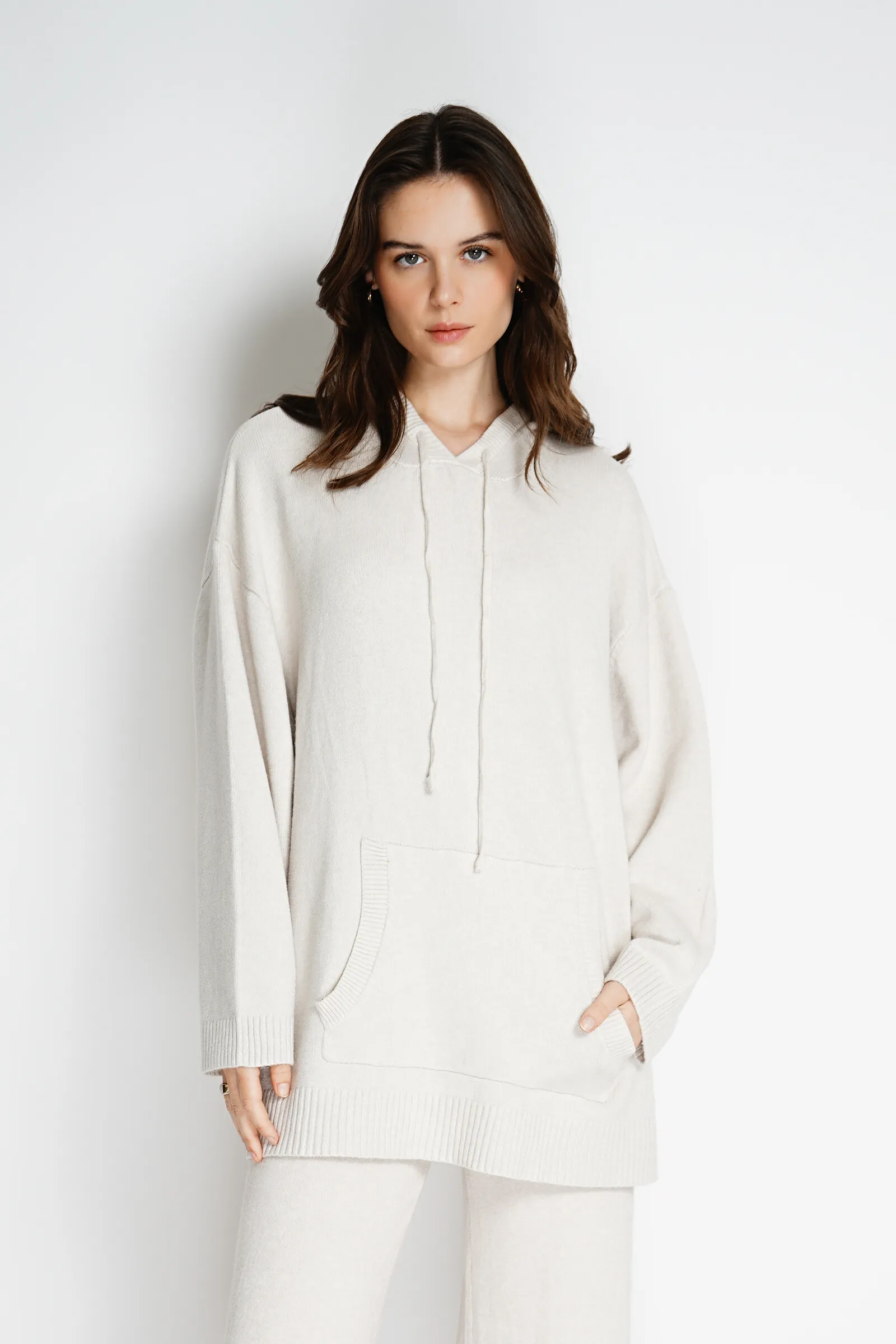 Kapuzenpullover mit Tasche