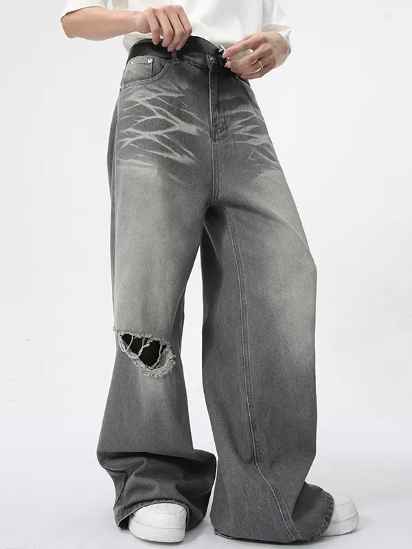 Lockere Jeans mit Vintage-Waschung und Löchern
