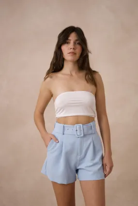 SHORTS MIT GÜRTEL