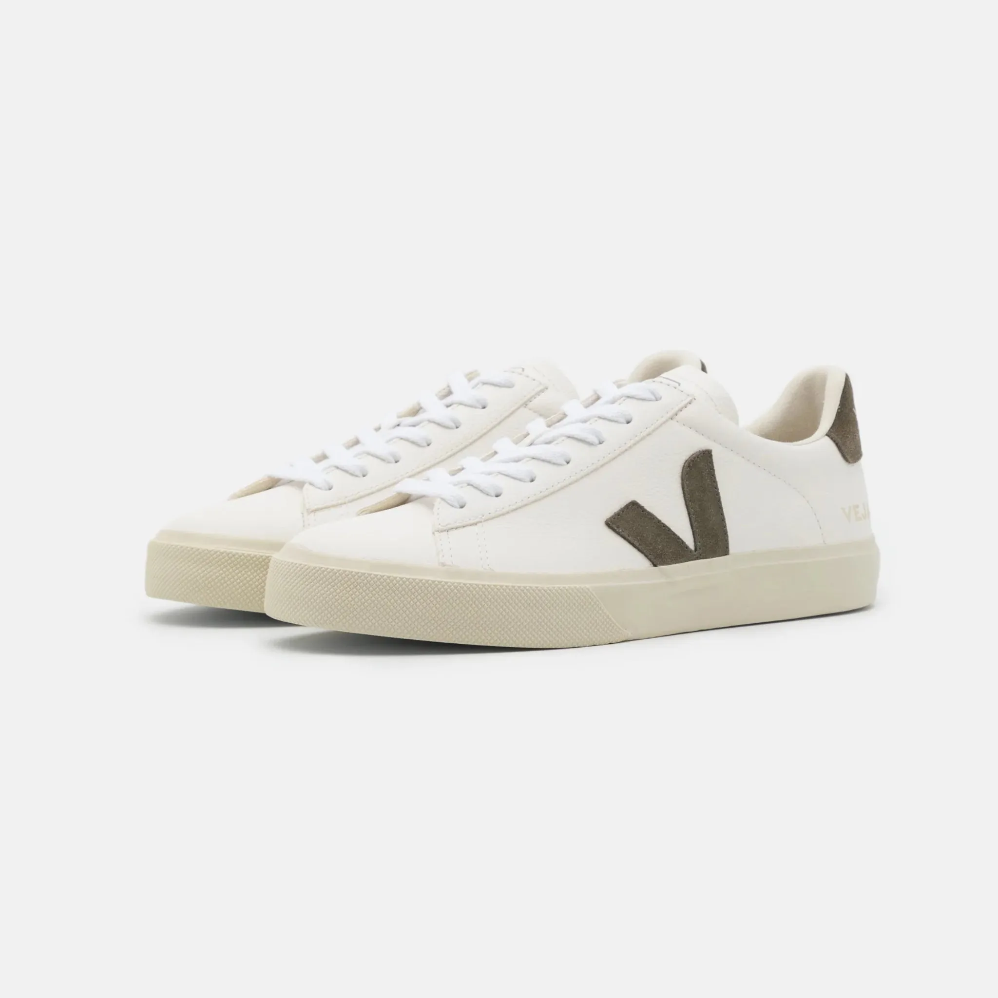 VEJA Sneaker "Campo Chromefree"
